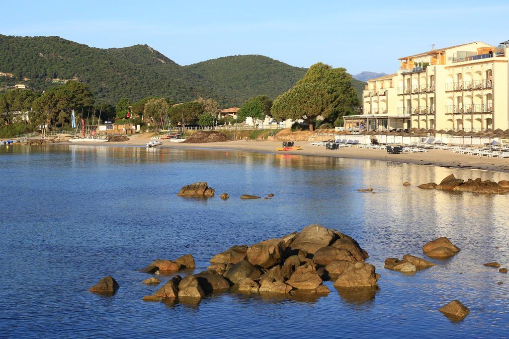Le Pinarello Hotel Sainte-Lucie de Porto-Vecchio Bagian luar foto