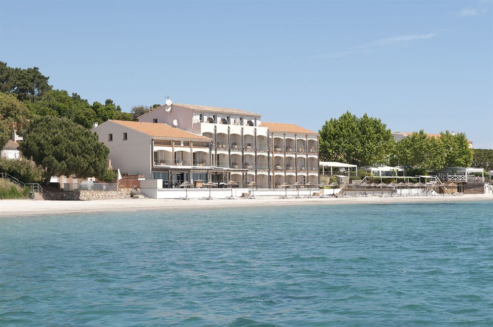 Le Pinarello Hotel Sainte-Lucie de Porto-Vecchio Bagian luar foto