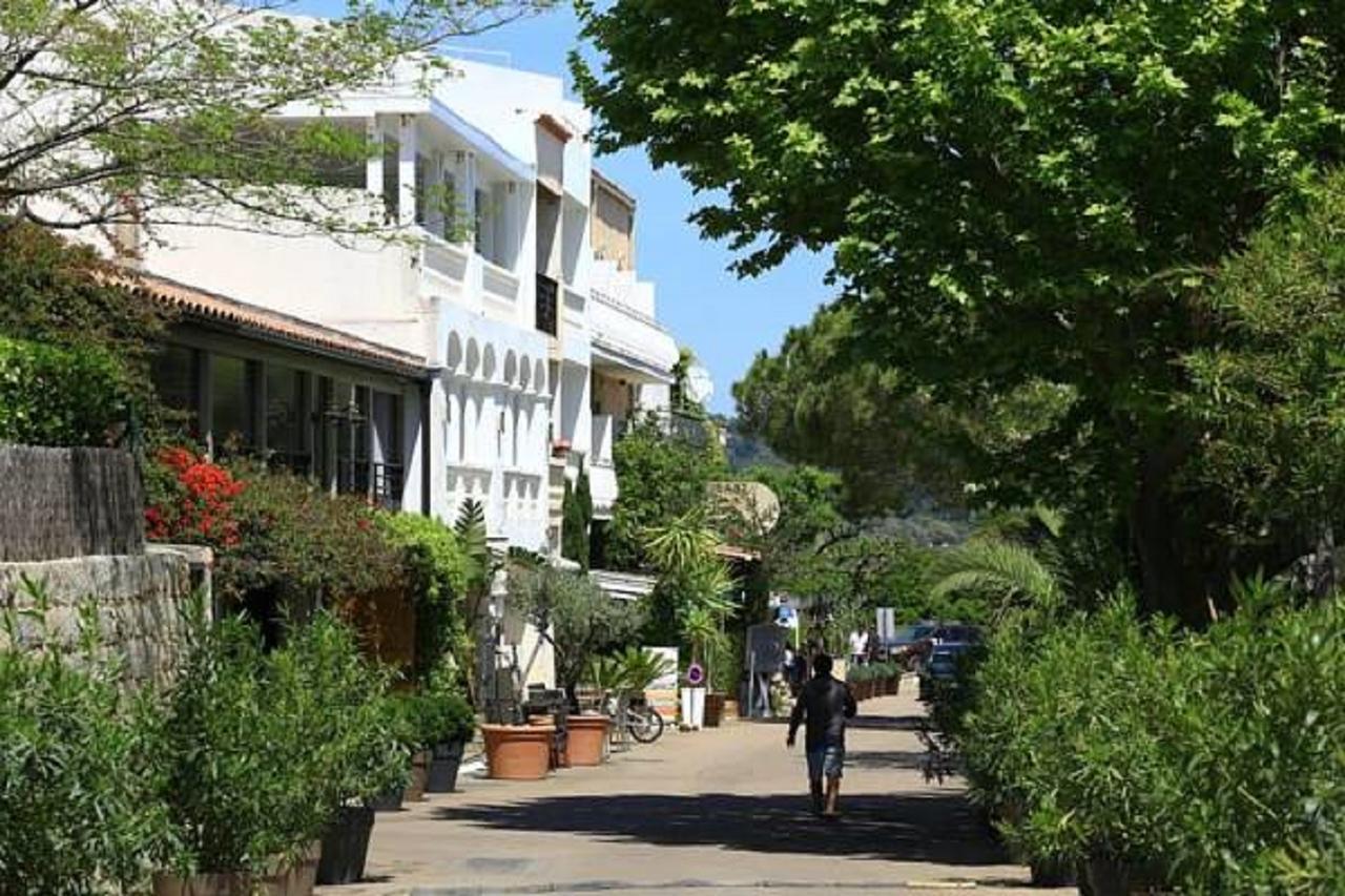 Le Pinarello Hotel Sainte-Lucie de Porto-Vecchio Bagian luar foto