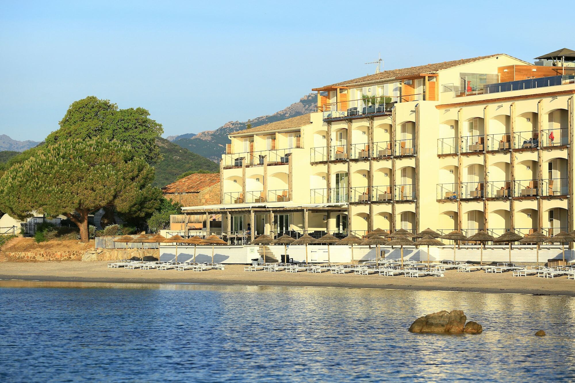 Le Pinarello Hotel Sainte-Lucie de Porto-Vecchio Bagian luar foto